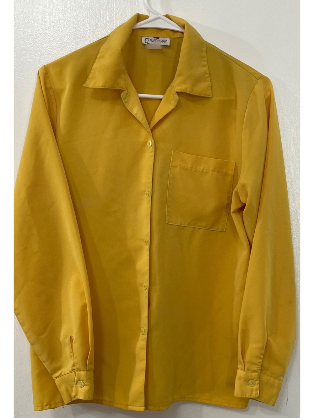Vintage Courtenay mustard yellow long sleeve button-front blouse